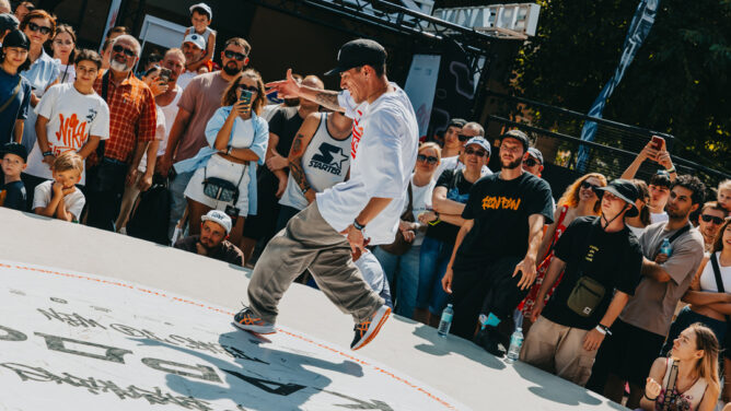 От воркаута до хип-хопа: как конкурс уличной культуры и спорта «КАРДО» объединил таланты со всего мира