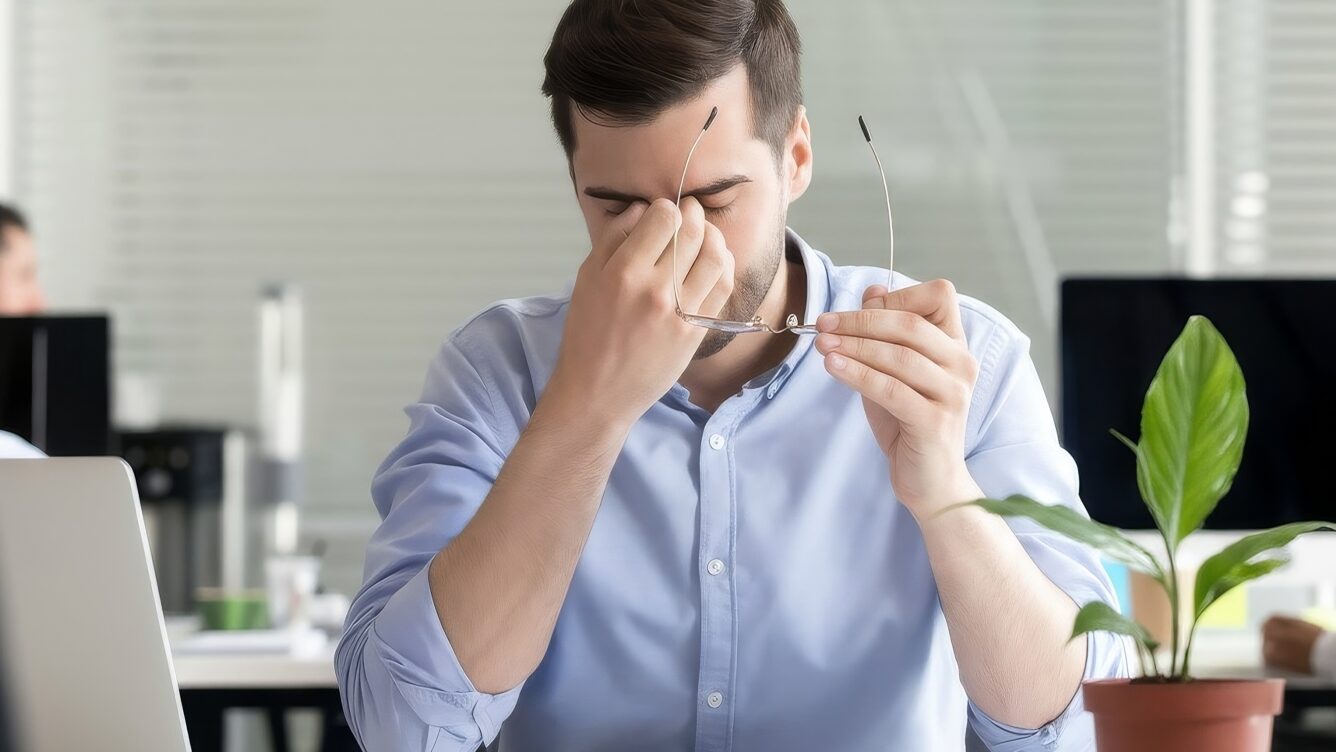 Карьерный тупик: искать новую работу или менять отношение?